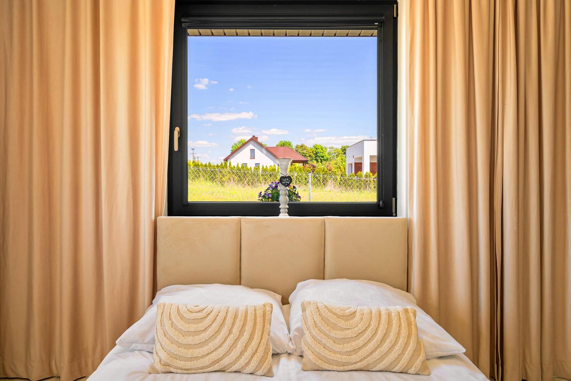 Chojno 31- Dom Wypoczynkowy Przy Jeziorze Z Jacuzzi Chrostkowo エクステリア 写真